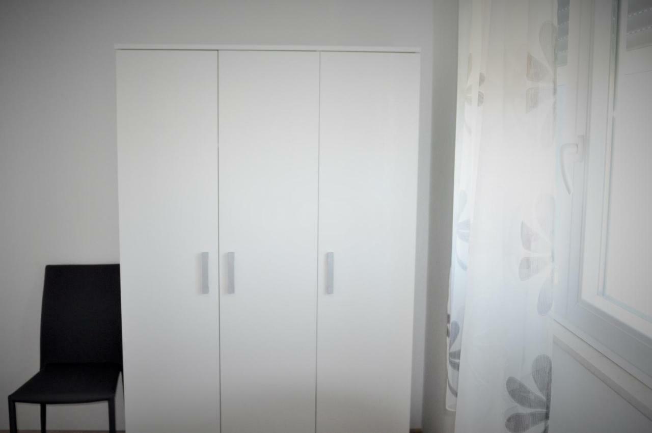 Apartments Zora Rogoznica  Eksteriør billede